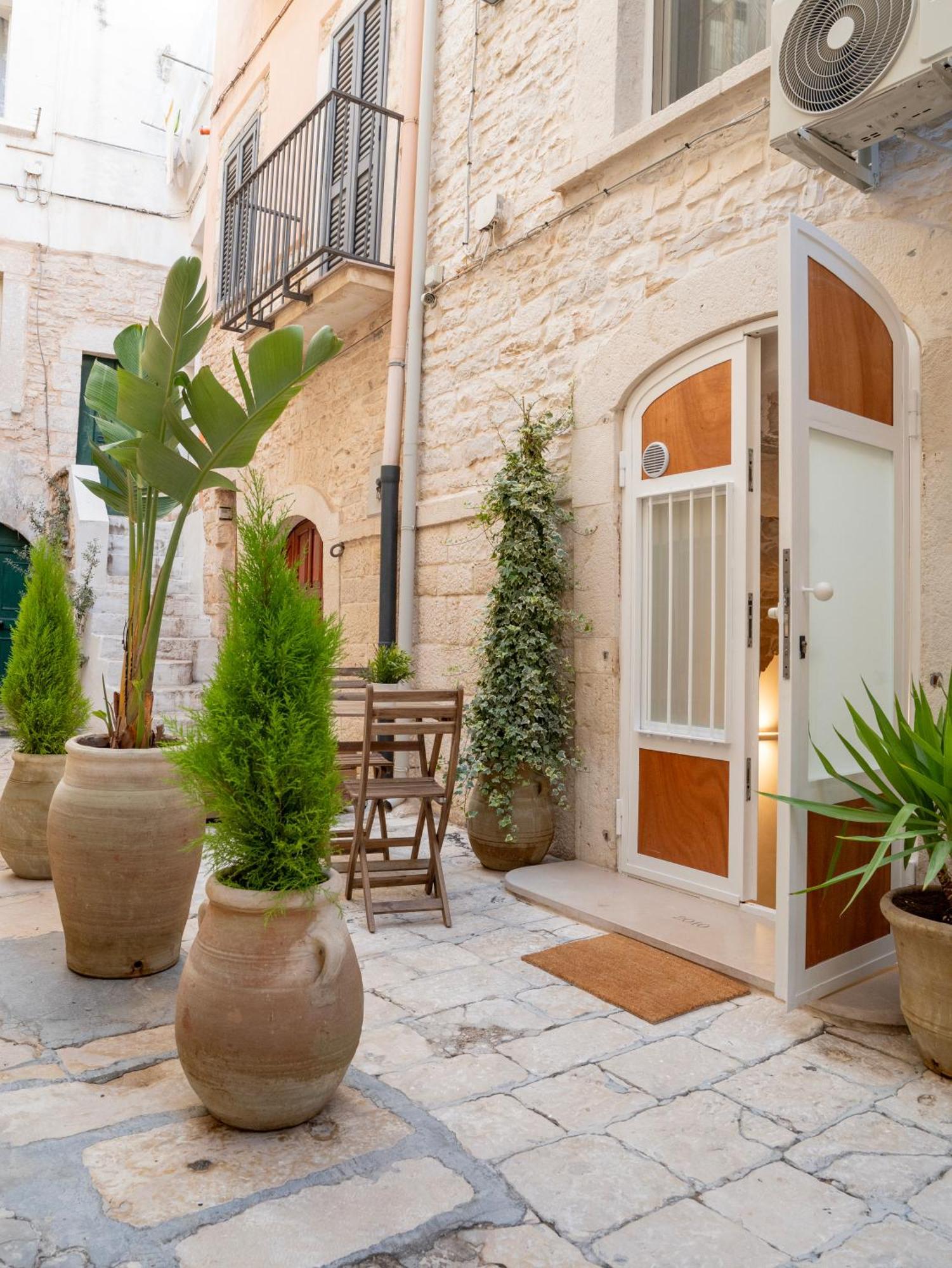Dimora Corte Sant Angelo Hotel Bitonto Exterior foto